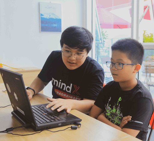 Học lập trình Scratch 3.0 tại MindX giúp các con có thể phát triển kỹ năng toàn diện